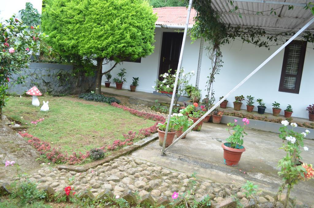 Rheinberg Town Haus Hotel Munnar Ruang foto